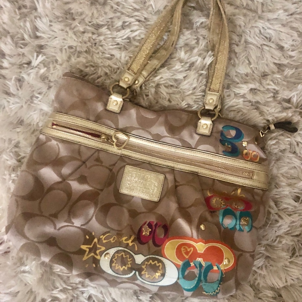 Coach purse in gold